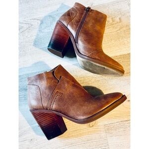 Kelsi Dagger Brooklyn Brown Leather Western Ankle Booties- Size 8.5